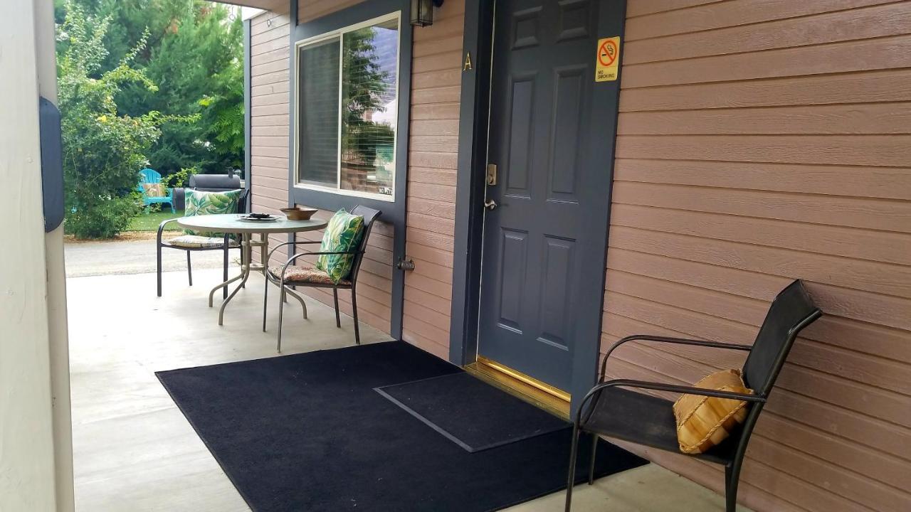 Sacred Mtn River Suites Kernville Εξωτερικό φωτογραφία